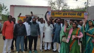 नागौद: भकियू के राष्ट्रीय प्रवक्ता राकेश टिकैत की सभा का सरपंच संघ नागौद व उंचेहरा के लोगों ने पोड़ी गांव में दिया समर्थन