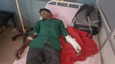 मथुरा: भूतेश्वर चौराहा के समीप तेज रफ्तार ई रिक्शा पलटा एक मजदूर दबकर घायल अस्पताल में कराया भर्ती