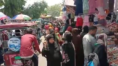 मुरादाबाद: देहात थाना क्षेत्र में साप्ताहिक कपड़ा बाजार में जेब कतरों ने युवती का पर्स काटकर निकाले ₹5 हजार व सोने-चांदी के जेवर