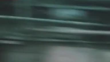 गौनहा: गौनाहा-नरकटियागंज मुख्य मार्ग में बारातियों से भरी बस हरदी टेढ़ा माई स्थान के पास पलटी, एक दर्जन लोग हुए घायल