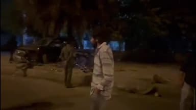 रोहतक: एमडीयू के पास देर रात हरियाणवी गायक मासूम शर्मा की कार अनियंत्रित होकर डिवाइडर से टकराई, आई हल्की चोट