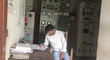 नवाबगंज: जैदपुर स्थित विद्युत वितरण उपकेंद्र की करीब 8 घंटे से अधिक विद्युत आपूर्ति व्यवस्था हुई बाधित