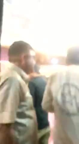 उत्सव होटल में शराब पार्टी व बार बालाओं द्वारा अश्लील डांस करने की सूचना पर पुलिस ने मारा छापा, कई हिरासत में, होटल सील।