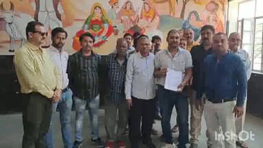 धौलपुर: कलेक्ट्रेट परअवैध अतिक्रमण को लेकर कलेक्टर से की शिकायत