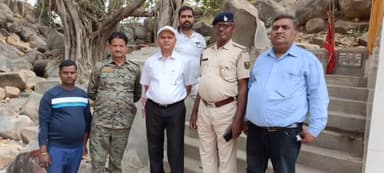 नबीनगर: टंडवा में पुनपुन महोत्सव को राजकीय दर्जा प्राप्त कराने हेतु BDO ने स्थल का किया निरीक्षण