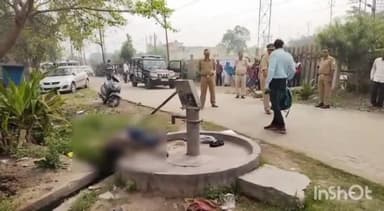 मुरादाबाद: कटघर क्षेत्र में रेलवे पुल के पास युवक का संदिग्ध अवस्था में मिला शव, मौके पर पहुंची पुलिस