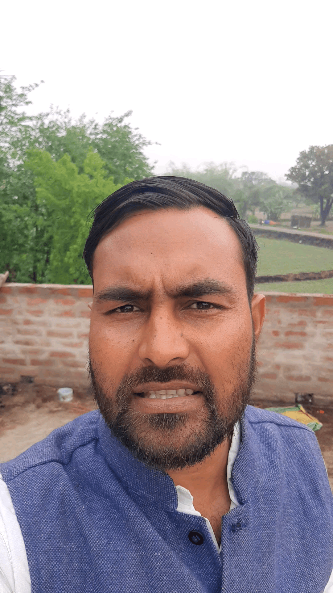 #Chakia #Motihari #Bihar जब देश एक है तो फिर कानून अलग अलग क्यों 
#मनीष_कश्यप को क्यों टारगेट किया जा रहा है?
