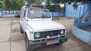 लखीसराय: हलसी थाना पुलिस ने शिवसोना नहर के समीप से अवैध बालू लदे ट्रैक्टर के साथ चालक को किया गिरफ्तार