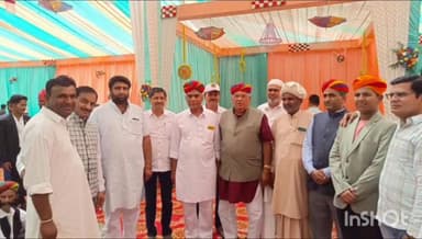 जैसलमेर: नगर परिषद सभापति हरीवल्लभ कल्ला ने शहर में आयोजित सामाजिक कार्यक्रम में की शिरकत, पूर्व प्रधान व पूर्व सांसद रहे मौजूद