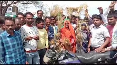 बड़ा मलेहरा: मुआवजे की मांग को लेकर बड़ा मलहरा तहसील कार्यालय के सामने किसानों ने लगाया जाम, ADM ने आश्वासन देकर हटाया