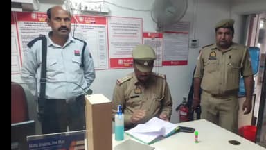 मुरादाबाद: गांधीनगर में गलशहीद थाना प्रभारी ने बैंकों के अंदर एवं बाहर चलाया चेकिंग अभियान