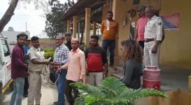 हरलाखी: पिपरौन जटही बॉर्डर पर युगांडा की महिला मित्र के साथ गिरफ्तार NRI को हरलाखी पुलिस ने न्यायिक हिरासत में भेजा