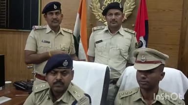 लखीसराय: पुलिस अधीक्षक कार्यालय में प्रेस वार्ता का हुआ आयोजन, कई कांडों के अभियुक्त रवि पासवान को लेकर दी गई अहम जानकारी