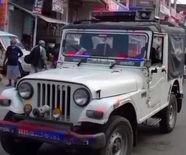 राजगीर: पुलिस ने वेलौआ गांव के पास छापेमारी करते हुए शराब के नशे में एक व्यक्ति को किया गिरफ्तार, भेजा जेल