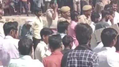 लखीमपुर: मटेही गांव में अंबेडकर पार्क के स्थान पर अवैध कब्जे के मामले में राजस्व विभाग सहित मौके पर पहुंची सदर SDM श्रद्धा सिंह