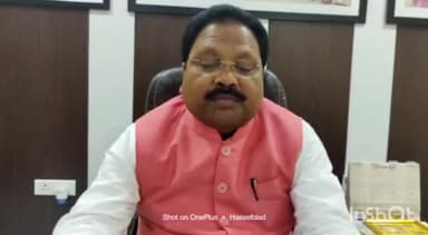 फारबिसगंज: सांसद प्रदीप सिंह ने इंटर में सफल सभी छात्र-छात्राओं को दी बधाई, कहा- काजल ने जिले का नाम किया रोशन