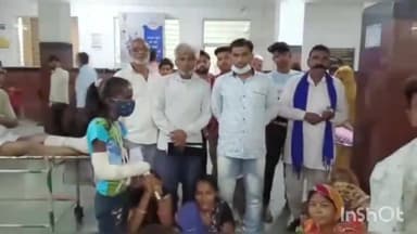 लाडपुरा: जिले में राइट टू हेल्थ बिल के विरोध में रेजिडेंट डॉक्टरों ने 2 घंटे किया कार्य बहिष्कार, चिकित्सा व्यवस्था चरमराई