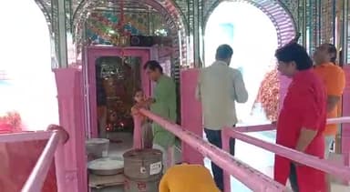 अलवर: चैत्र नवरात्रों के पहले दिन बाला किला स्थित करणी माता मंदिर पर नौ दिवसीय मेले का हुआ शुभारंभ