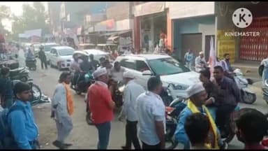 शिकोहाबाद: सवर्ण जयंती के अवसर पर नगर के प्रमुख बाजारों में उद्योग व्यापार मंडल ने निकाली रैली