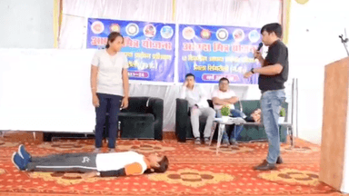 चितरंगी: जिला आपदा प्रबंधन ने सामुदायिक भवन बैढन में सातवें दिन 150 लोगों को प्राथमिक उपचार के संबंध में दिया प्रशिक्षण