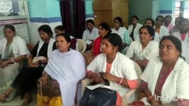 मानसी: मानसी पीएचसी सभाकक्ष में हुई एएनएम की बैठक, दिए गए कई निर्देश