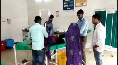 इटावा: नवादा खुर्द कला में 19 वर्षीय युवती ने किया विषाक्त पदार्थ का सेवन, जिला अस्पताल में इलाज जारी