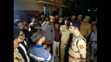 शाहबाद: चठिया के पुल पर हुई दो हत्याओं के मामले को लेकर घटनास्थल पर देर रात्रि पहुंचे लखनऊ आईजी