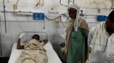 अलवर: MIA एरिया स्थित एक आटा चक्की प्लांट में काम करने के दौरान एक युवक के हाथ का पंजा कटा, अस्पताल में कराया गया भर्ती