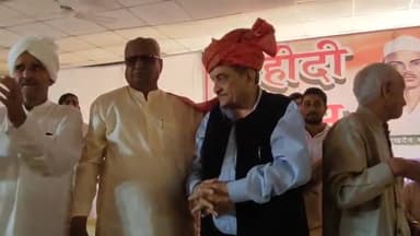 रोहतक: पूर्व केंद्रीय मंत्री व भाजपा नेता बीरेंद्र सिंह ने मदन लाल धींगरा कम्युनिटी सेंटर में आयोजित कार्यक्रम में शिरकत की