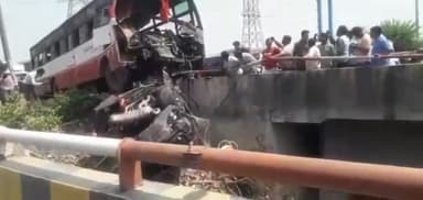 दादरी: ग्रेटर नोएडा में तेज रफ्तार रोडवेज बस व मर्सिडीज कार के बीच हुई जोरदार भिड़ंत, 15 लोग गंभीर रूप से हुए घायल