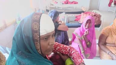 मथुरा: बछ गांव में पति-पत्नी के बीच हो रहे झगड़े को लेकर पड़ोसियों ने घर में घुसकर की मारपीट, 4 घायल अस्पताल में भर्ती