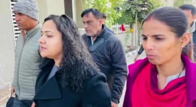 बड़गांव: निलंबित एएसपी दिव्या के खिलाफ सुनवाई से जज ने किया इनकार, चिकलवास में एएसपी के दलाल ने ली थी रिश्वत