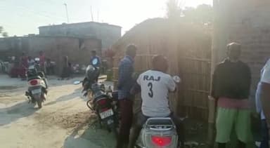 कटेया: बिजली विभाग द्वारा रामदास बगही व बेलही खास सहित कई पंचायतों में चलाया गया अभियान, 40 बड़े बकायेदारों का काटा गया कनेक्शन