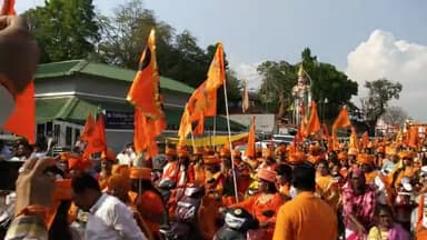 नव वर्ष के शुभ अवसर पर जगदलपुर की मात् शक्तियों के द्वारा भव्य स्कूटी रैली का आयोजन किया गया।