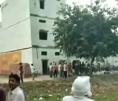 भदोही: शुक्रवार को धनवतिया गांव में दो पक्षों में जमकर हुई मारपीट, 6 लोगों पर मुकदमा दर्ज