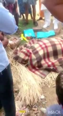 सोनभद्र बंशी सुर्यपुर: दनियाला निवासी राजद नेता मधेश यादव का हुआ निधन, पंचायत के मुखिया मनोज कुमार ने शोकाकुल परिजनों से मिलकर दी सांत्वना