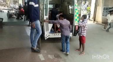 अंबिकापुर: महावीरपुर निवासी व्यक्ति के गिरने से सिर पर लगी चोट, ज़िला अस्पताल में चल रहा इलाज