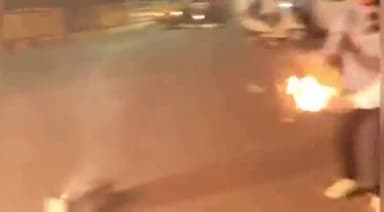 बड़गांव: सीपी जोशी के BJP प्रदेशाध्यक्ष बनने पर पटेल सर्कल स्थित कार्यालय के बाहर भाजपा पदाधिकारियों ने की आतिशबाजी, मिठाई बांटी