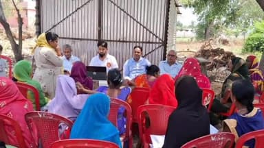 देवसर: मुख्यमंत्री लाडली बहना योजना का गनियारी मोहल्ला के वार्ड क्रमांक-39 में किया गया शुभारंभ, क्षेत्रीय महिलाएं हुई शामिल