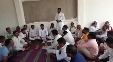 जौनपुर: सिपाह में नगर निकाय चुनाव को लेकर यादव महासभा की बैठक हुई संपन्न