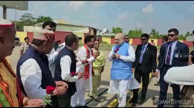 जगदलपुर: केंद्रीय गृह मंत्री अमित शाह को जगदलपुर से वापसी के दौरान जगदलपुर एयरपोर्ट पर भाजपा नेताओं ने दी विदाई