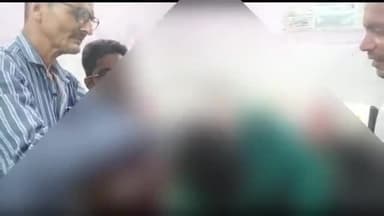 धनौरा: गजरौला बृजघाट पुलिस चौकी के पास तेज रफ्तार डीसीएम और रोडवेज बस की भिड़ंत, 7 यात्री घायल