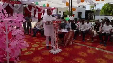 सलोन: सलोन के भाजपा विधायक अशोक कुमार ने छतोह के जानकी पब्लिक स्कूल में लोगों को संबोधित किया