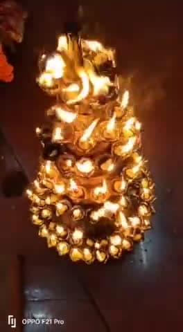 🔥शक्तिपीठ मां भगवती ज्वालामुखी मंदिर शक्तिनगर.. स्कंद माता की पंचम दिवस की मंगल आरती.... जय माता दी. 🙏