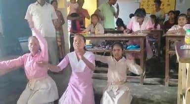 खत्री महिला संगठन ने आदर्श मूक एवं बधिर विद्यालय के साथ बांटी खुशियां~क्या हम सब इस विद्यालय की कोई सहायता नहीं कर सकते