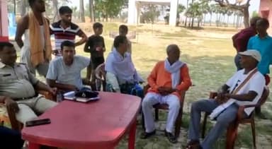 सोनभद्र बंशी सुर्यपुर: खटांगी सूर्य मंदिर में बंसी के प्रखंड विकास पदाधिकारी ने मंदिर कमेटी के सदस्यों के साथ बैठक की