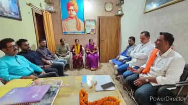 जगदलपुर: जगदलपुर में भाजपा का 'बूथ सशक्तिकरण अभियान' आज भी रहा जारी, भगत सिंह शक्ति केंद्र पहुंचे विधानसभा प्रभारी निखिल राठौर