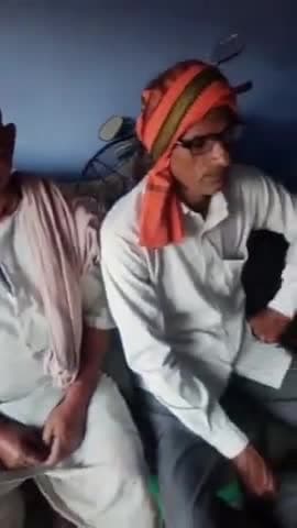 करनैलगंज: रायपुर फकीर में भाजपा पदाधिकारियों ने बूथ सशक्तिकरण कार्यक्रम किया आयोजित सुनी पीएम के मन की बात कार्यक्रम