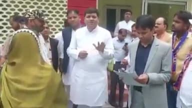 लखीमपुर: 5 महीने से निलंबित होमगार्ड ने प्रभारी मंत्री से लगाई ड्यूटी पाने की गुहार, जिला कमांडेंट होमगार्ड पर लगाए आरोप