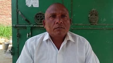 रायबरेली: महाराजगंज विकासखंड के ग्राम सभा सुल्तानपुर के ग्राम प्रधान संतलाल लोधी से की गई चर्चा@up19580452